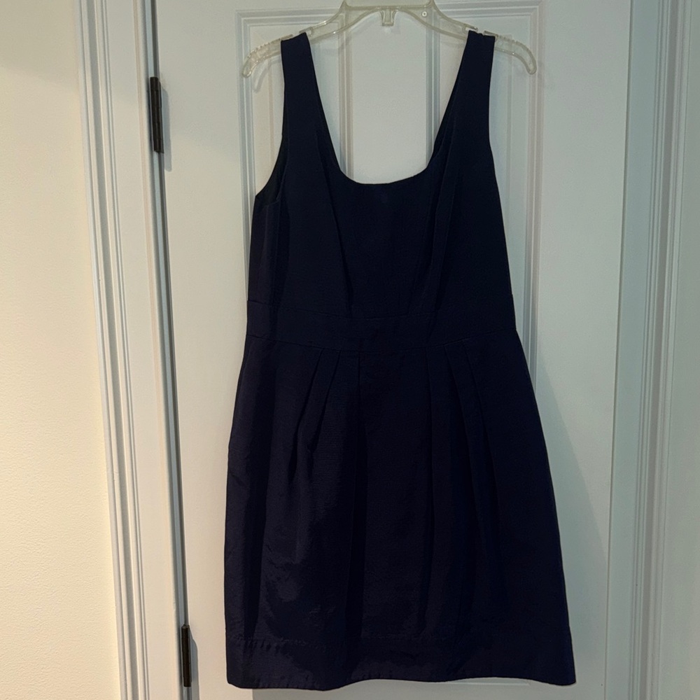 Classic Sleeveless Navy Dress